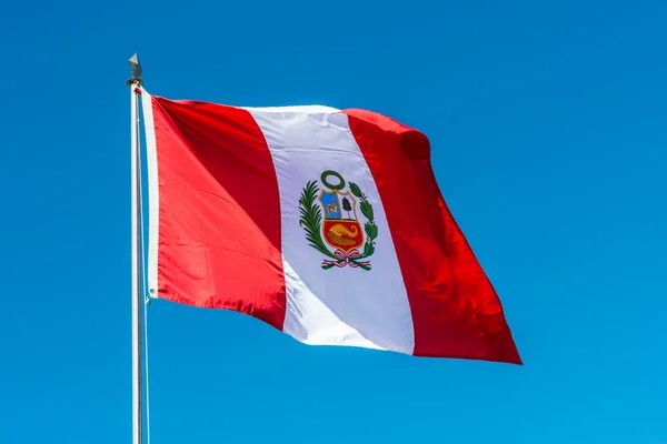 Hasta el 31 de julio. MUNICIPALIDAD DISTRITAL DE MORALES DISPONE EMBANDERAMIENTO GENERAL DE LA CIUDAD POR FIESTAS PATRIAS. 